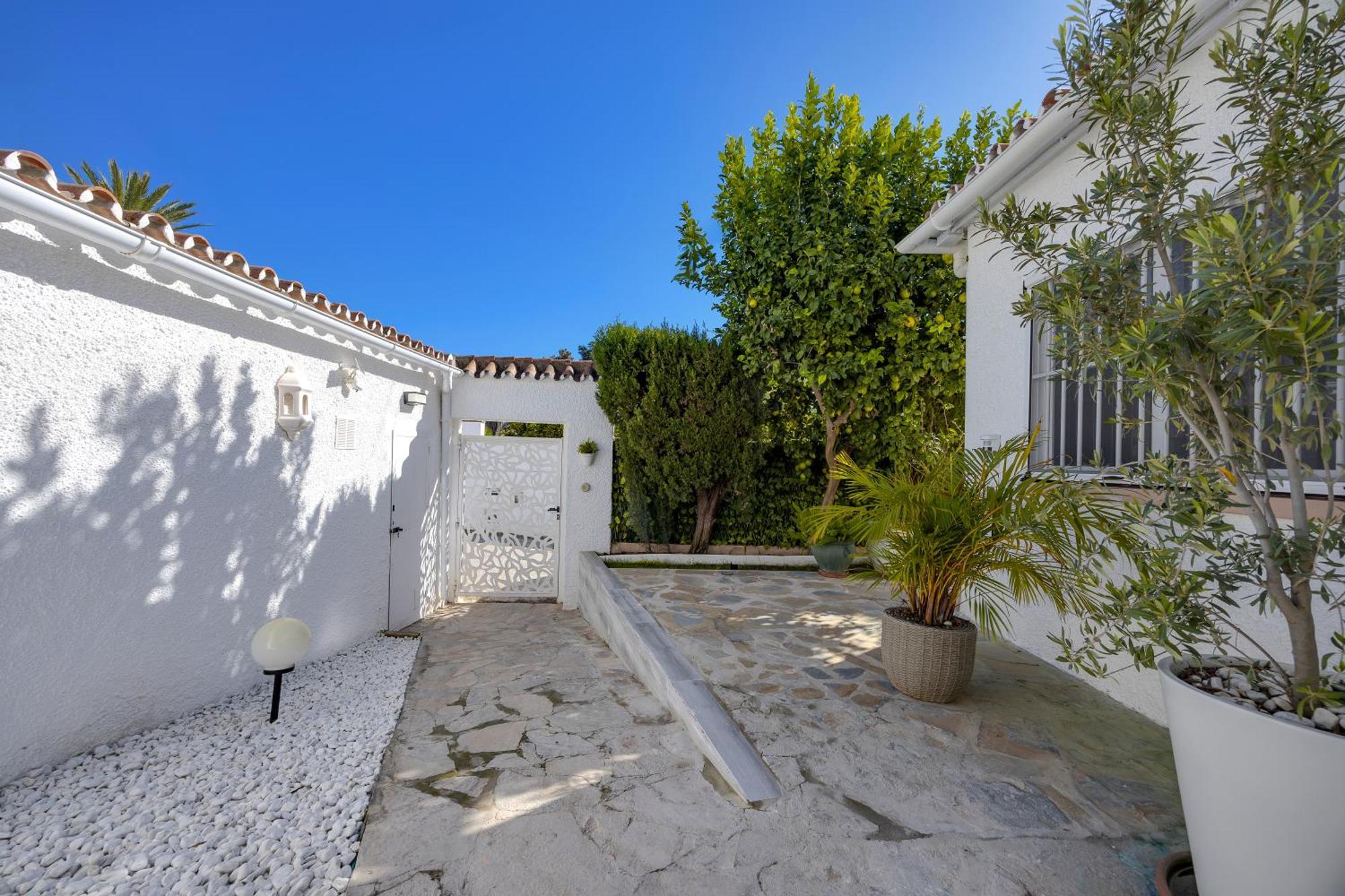 Villa Casacara Marbella Beachside Costabella -Spain Eksteriør bilde