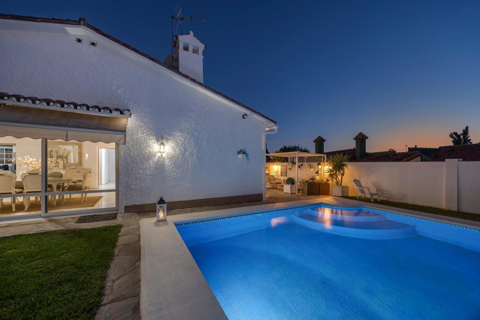 Villa Casacara Marbella Beachside Costabella -Spain Eksteriør bilde